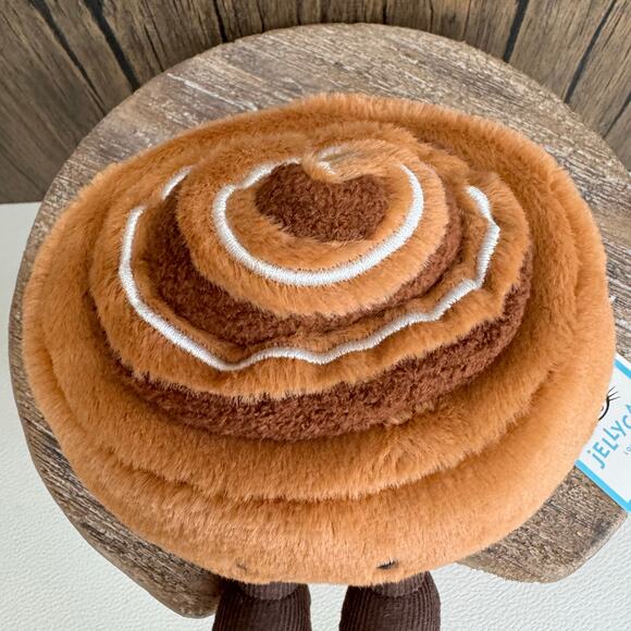 Jellycat Cinnamon Bun Amuseables New FAST SHIP Jellycat Amuseables Cinnamon Roll - Picture 4 of 8